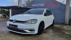 Branco Usado 2018 VW Golf VII Citadino | € 16.900 (Preço justo)