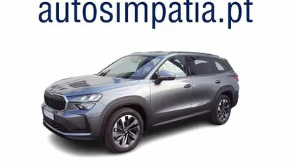 Cinzento Usado 2025 Skoda Kodiaq SUV | € 43.250 (Preço justo)
