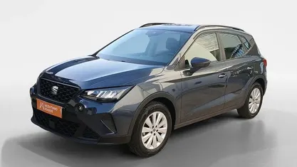 Cinza Usado 2023 Seat Arona Style SUV | € 16.990 (Preço justo)