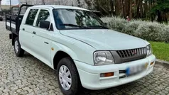 Branco Usado 2001 Mitsubishi L200 Pickup | € 8.000