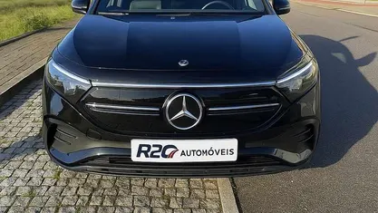 Usado Mercedes EQA250 139 kW (190 HP) 2021 Preto SUV