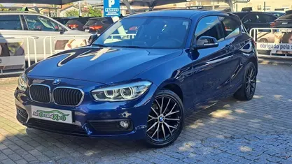 Usado BMW 116 Sport Line 116 HP (85 kW) 2015 Azul Citadino