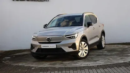 Usado 2024 Volvo EX40 Core SUV | € 42.700 (Preço justo)