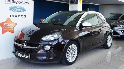 Usado Opel Adam Glam 70 HP (51 kW) 2017 Castanho Citadino