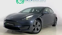 Cinzento Usado 2021 Tesla Model 3 Standard Range Sedan | € 28.750 (Preço justo)