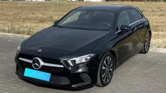 Preto Usado 2023 Mercedes A180 Style Citadino | € 31.250 (Preço justo)