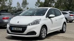 Branco Usado 2019 Peugeot 208 Active Citadino | € 13.800 (Bom preço)