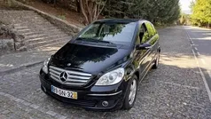 Preto Usado 2008 Mercedes B150 Monovolume | € 6.000