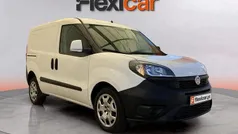 Branco Usado 2022 Fiat Doblò Easy Monovolume | € 13.490 (Preço justo)