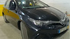 Preto Usado 2018 Toyota Auris Active | € 14.799 (Preço justo)