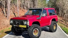 Vermelho Usado 1993 Nissan Patrol SUV | € 24.500