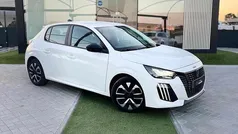 Branco Usado 2024 Peugeot 208 Active Citadino | € 18.900 (Preço justo)
