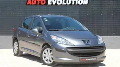Cinzento Usado 2009 Peugeot 207 Citadino | € 5.990 (Preço justo)