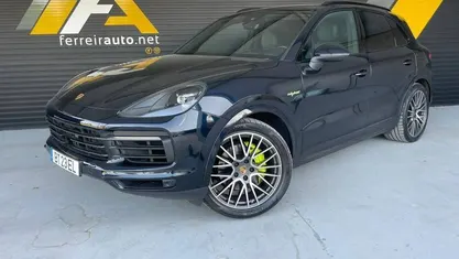 Usado Porsche Cayenne 462 HP (339 kW) 2021 SUV
