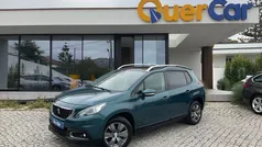 Verde claro Usado 2017 Peugeot 2008 Allure SUV | € 13.900 (Preço justo)