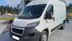 Branco Usado 2018 Peugeot Boxer Van | € 17.900 (Preço justo)