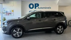 Usado 2021 Peugeot 5008 Allure Monovolume | € 28.250 (Preço justo)