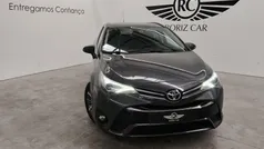 Cinza Usado 2016 Toyota Avensis Comfort Carrinha | € 16.890 (Preço justo)