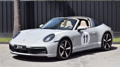 Cinzento Usado 2021 Porsche 911 Targa 4S Cabrios | € 260.000