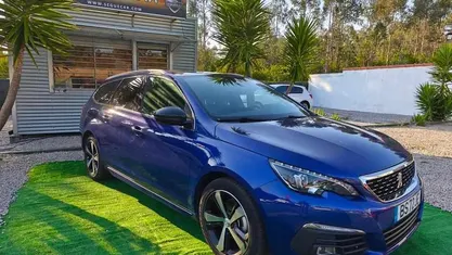 Usado 2020 Peugeot 308 Allure Carrinha | € 16.250 (Preço justo)