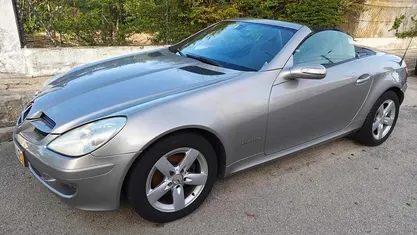 Usado Mercedes SLK200 163 HP (119 kW) 2006 Cinzento Cabrios