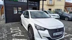 Branco Usado 2023 Peugeot e-208 Citadino | € 17.900 (Bom preço)