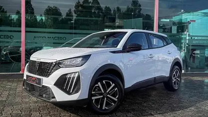 Usado Peugeot 2008 102 HP (75 kW) 2025 SUV
