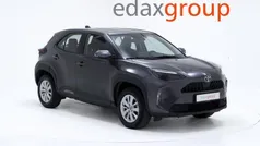 Cinzento Usado 2022 Toyota Yaris Hybrid | € 22.990 (Preço justo)