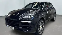 Preto Usado 2017 Porsche Cayenne SUV | € 47.500 (Preço justo)