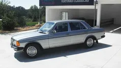 Usado 1981 Mercedes W115 | € 8.450