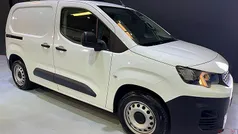 Branco Usado 2020 Peugeot Partner Premium Monovolume | € 13.500 (Preço justo)