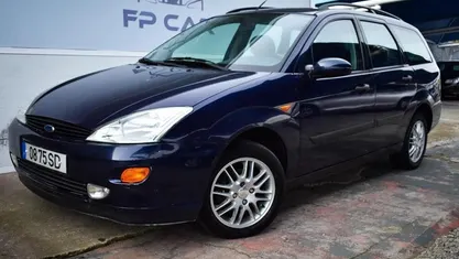Azul Usado 2001 Ford Focus Carrinha | € 1.450 (Preço justo)