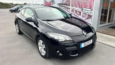Preto Usado 2012 Renault Mégane III Coupé | € 9.950 (Preço justo)