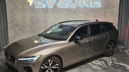 Outra Usado 2020 Volvo V60 Carrinha | € 28.500 (Preço justo)