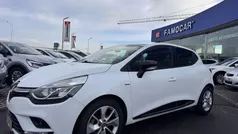 Branco Usado 2017 Renault Clio IV LIMITED Sedan | € 9.580 (Preço justo)