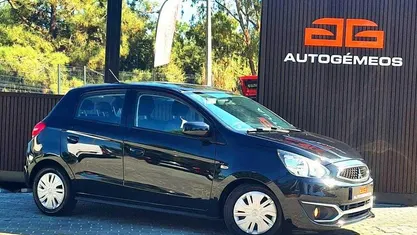 Usado Mitsubishi Space Star Intense 80 HP (58 kW) 2017 Preto Citadino