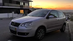 Cinzento Usado 2005 VW Polo Citadino | € 2.999 (Preço justo)