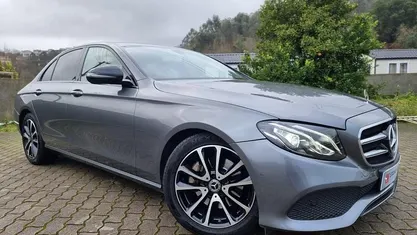 Cinza Usado 2019 Mercedes E220 Avantgarde Sedan | € 28.990 (Super Preço)