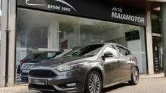 Cinzento Usado 2017 Ford Focus | € 12.900 (Bom preço)