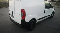 Usado 2008 Peugeot Bipper Monovolume | € 4.250 (Bom preço)