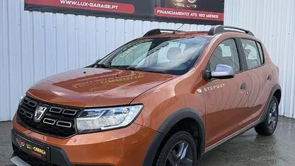 Outra Usado 2018 Dacia Sandero Stepway Sedan | € 9.900 (Preço justo)