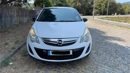 Usado Opel Corsa 75 HP (55 kW) 2011 Citadino
