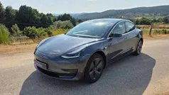 Cinzento Usado 2019 Tesla Model 3 Sedan | € 23.900 (Preço justo)