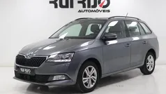 Cinza Usado 2022 Skoda Fabia Ambition Carrinha | € 14.900 (Preço justo)