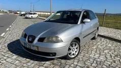 Cinzento Usado 2002 Seat Ibiza Sport Citadino | € 2.500 (Super Preço)