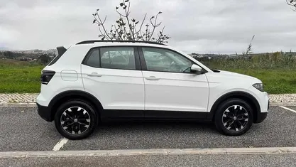 Branco Usado 2020 VW T-Cross SUV | € 17.000 (Bom preço)