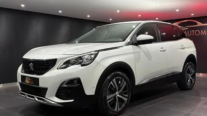 Branco Usado 2019 Peugeot 3008 Allure SUV | € 17.990 (Preço justo)