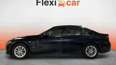 Azul Usado 2017 BMW 330 iPerformance Sedan | € 19.980 (Preço justo)