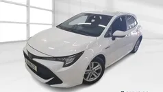 Branco Usado 2021 Toyota Corolla Comfort | € 23.400 (Preço justo)