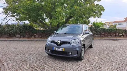Usado Renault Twingo SE 75 HP (55 kW) 2020 Cinza Citadino